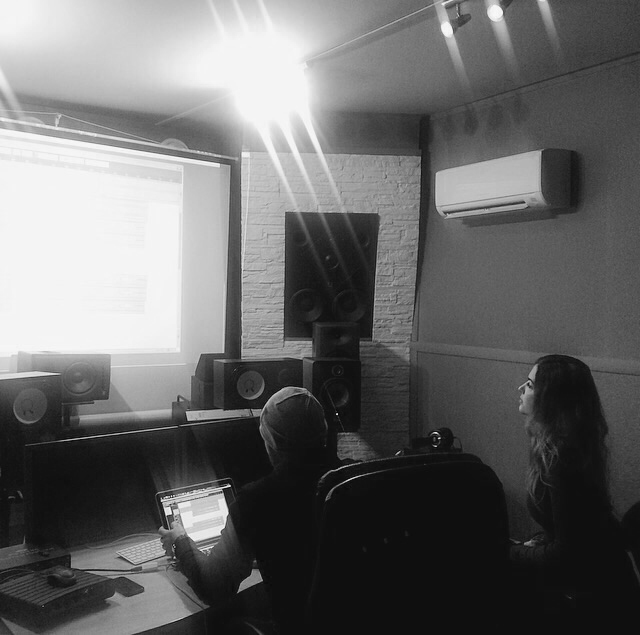 ENDEGO in the studio